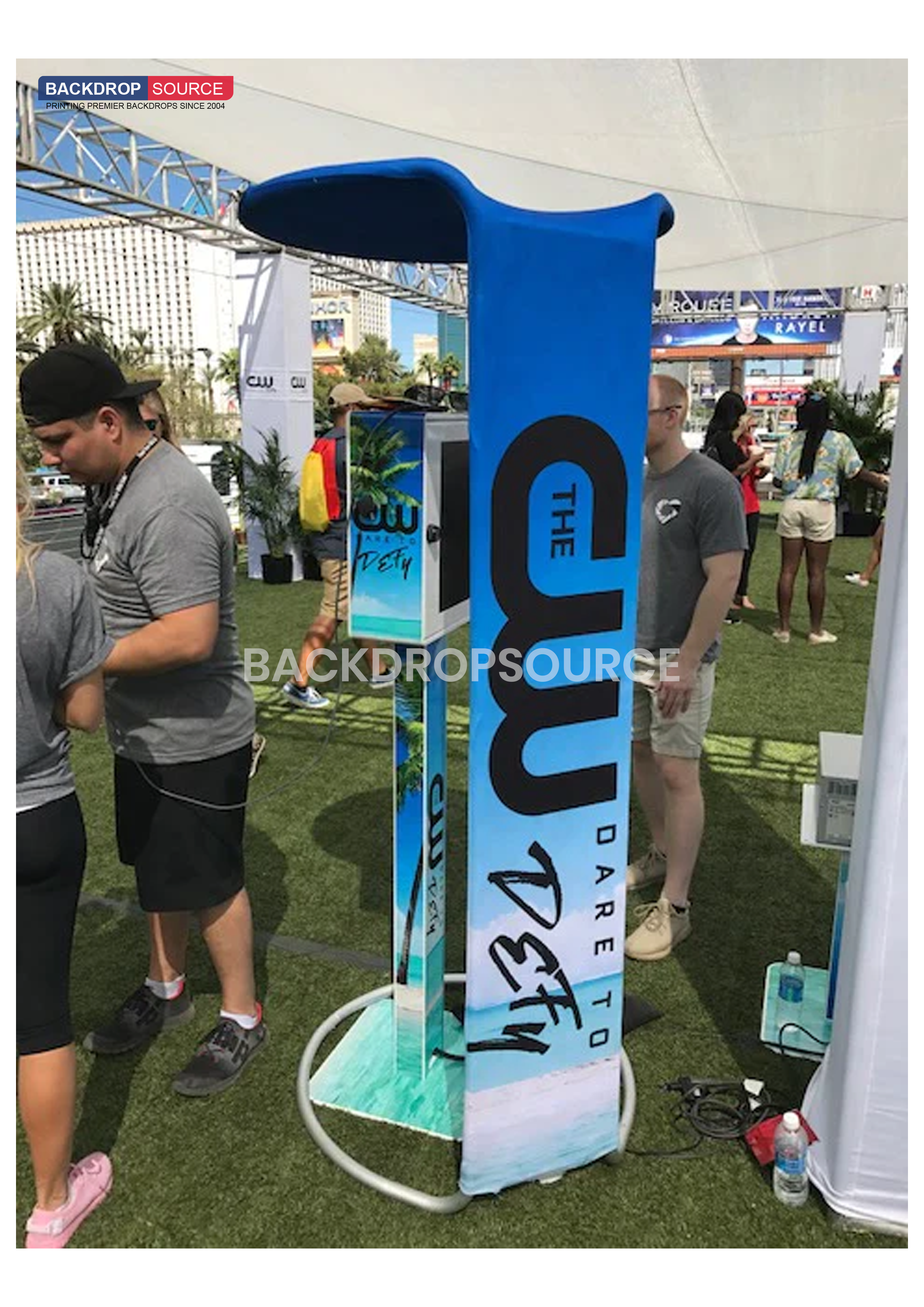 Wingstack Promotion Display Product Showcase Promotion Media Wall Display | Exhibition Stand UAE ...